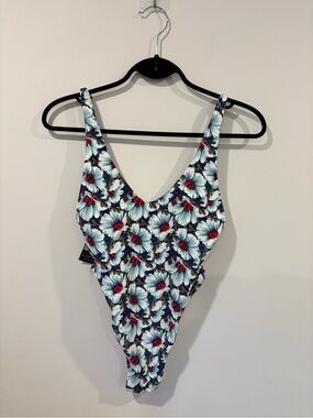 Relleciga Floral Thong One Piece Swimsuit NWT Size Medium